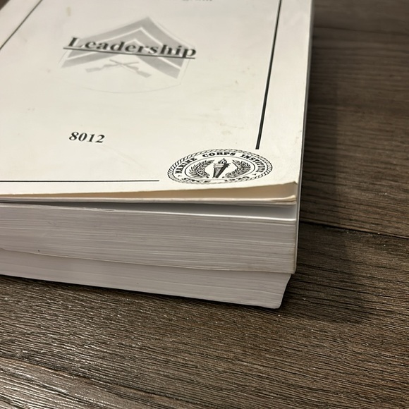 United States Marine corps sergeants distance education program 8012 8013 books - Picture 13 of 14